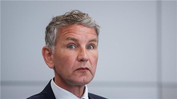 In Thüringen werden Rufe nach einem Parteiausschluss von Björn Höcke laut.