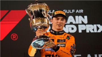 In Titelform: Oscar Piastri fuhr in Bahrain seinen zweiten Saisonsieg ein.