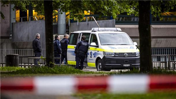 Stichwaffen-Angriff in der Schweiz: Mann psychisch auffällig In Zofingen stach ein Mann wahllos auf Passanten ein.