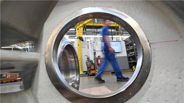 Maschinenexporte gesunken - Rückgang im EU-Geschäft Insgesamt wurden Maschinen und Anlagen im Wert von 50 Milliarden Euro in alle Welt exportiert.