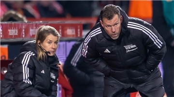 Interimstrainer Marco Grote kehrt zur U19 von Union Berlin zurück. Co-Trainerin Marie-Louise Eta bleibt an der Seite des neuen Trainers Nena Bjelica.