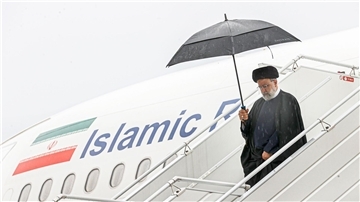 Irans Präsident Ebrahim Raisi bei seiner Ankunft in New York. Raisi nimmt dort an der UN-Generalversammlung teil.