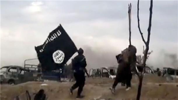 IS-Terrormiliz bestätigt Tod ihres Anführers IS-Kämpfer im syrischen Baghus: Der IS kontrollierte über Jahre große Gebiete im Irak und im benachbarten Bürgerkriegsland Syrien (Archivbild).