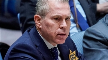 Israels UN-Botschafter Gilad Erdan mit dem gelben Davidstern.