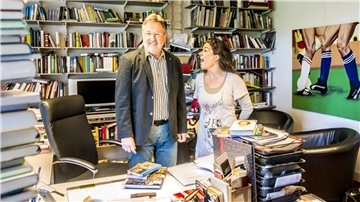  Rainer Moritz und Caroline Kiesewetter .