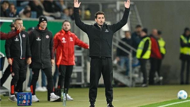 Viel Ärger im DFB-Pokal: Ohne VAR ist auch nicht gut Ist ein Fan des VAR: Nürnbergs Trainer Miroslav Klose.