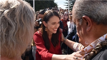 Jacinda Ardern hat ihr Amt als neuseeländische Premierministerin niedergelegt.