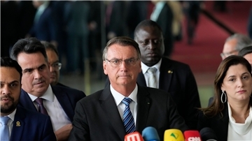 Jair Bolsonaro hat sich am Dienstag erstmals nach seiner Wahlniederlage geäußert.