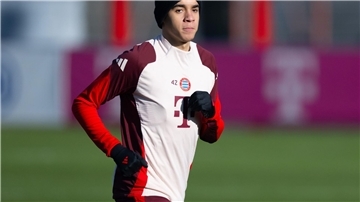 Jamal Musiala noch beim Training in München.