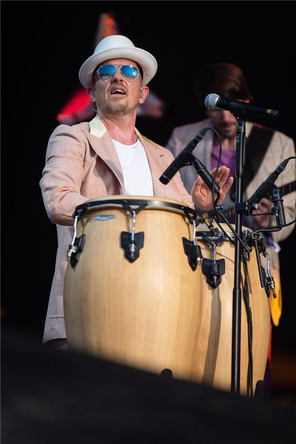 Deichbrand 2023: Magische Momente auf und vor den BÜHNEN (Fotos) Jan Delay und Disko No.1 treten am Festivalsonntag auf der Water Stage auf.