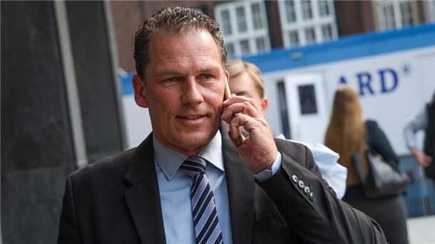 Jan Timke vom Bündnis Deutschland fordert eine „rasche Lösung“, wenn es um die „Trinkerszene“ am Hanse Carré geht.