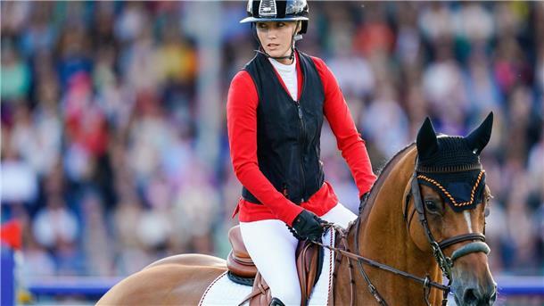 Nationalteam reitet im CHIO-Springen nur auf Platz sechs Jana Wargers blieb mit Limbridge in beiden Runden fehlerfrei.