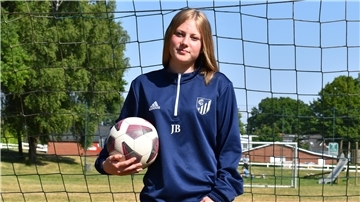 Janne Buck aus Alfstedt hat mit der deutschen U15-Nationalmannschaft ein Länderspiel in Ungarn bestritten.