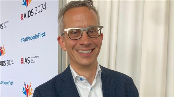 Halbjährliche Spritze verhindert HIV-Infektion - Trendwende? Jared Baeten Senior-Vizepräsident Für klinische Entwicklung von Gilead Science