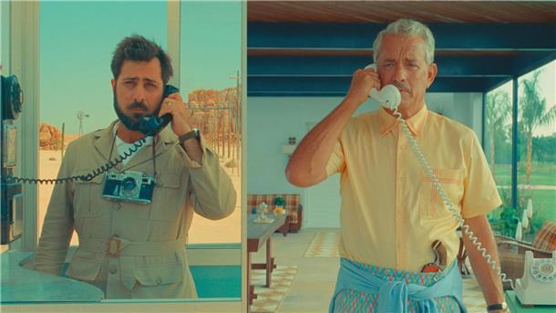 Ein Theater voller Stars: „Asteroid City“ von Wes Anderson Jason Schwartzman als Mitch Campbell und Tom Hanks als Schwiegervater in einer Szene des Films „Asteroid City“.