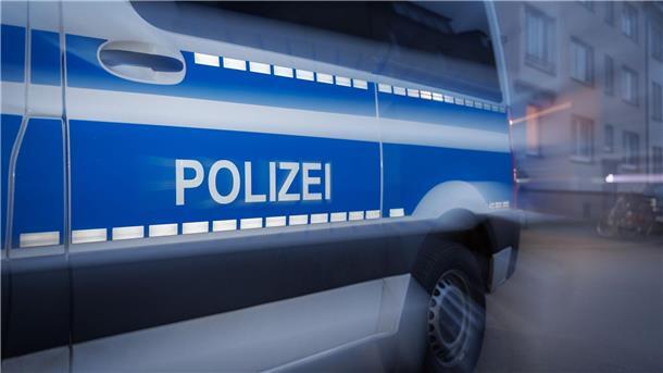 Jede fünfte Lehrkraft in Niedersachsen hat laut einer Umfrage bereits körperliche Gewalt an der Schule erfahren. (Archivbild)