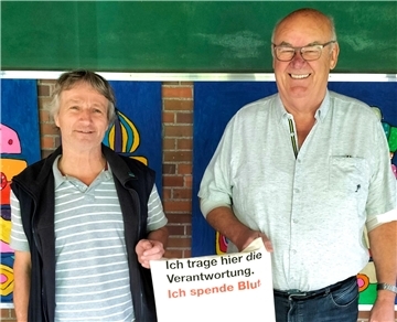 Jens Klusmann (links) und Helmut von Glahn haben zusammen 260 Mal Blut gespendet.
