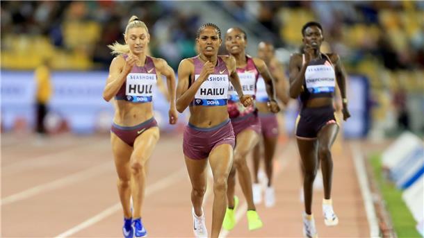 Australierin Hull läuft Weltrekord über 2000 Meter Jessica Hull (l.) schaffte in Monaco eine neue Bestmarke. (Archivbild)