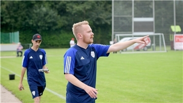 JFV-Trainer Max Janßen geht mit den Aufs und Abs einer Saison gelassen um.