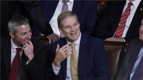 Jim Jordan (M) ist bei der Wahl zum Vorsitzenden des US-Repräsentantenhauses gescheitert.