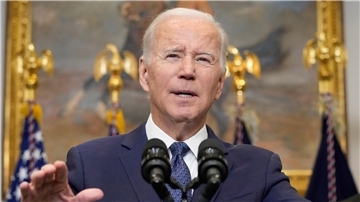 Joe Biden, Präsident der USA, spricht über die Ukraine im Roosevelt Room des Weißen Hauses.