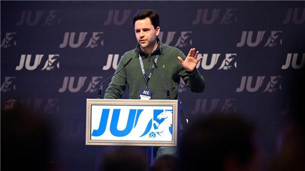 Wahl des ersten AfD-Landrats: JU-Chef kritisiert Reaktionen Johannes Winkel, Bundesvorsitzender der Jungen Union.