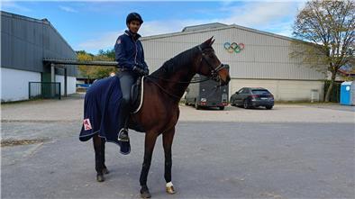 Joschua Dietze erhielt Unterricht beim Bundestrainer Hans-Heinrich Meyer zu Strohen in Warendorf.
