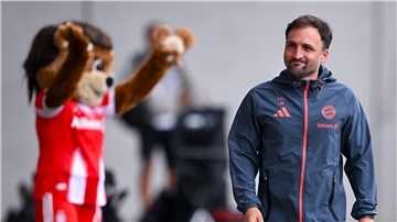 José Barcala ist der neue Trainer der Bayern-Frauen. (Archivbild) 