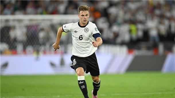 Kimmich fordert: Gegen kleine Gegner souveräner werden Joshua Kimmich glaubt an die deutsche Auswahl.