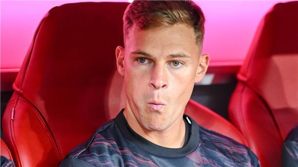 DFB-Zukunft als Sechser: Kimmich will flexibel bleiben Joshua Kimmich soll künftig in der Nationalmannschaft wieder als Sechser auflaufen.