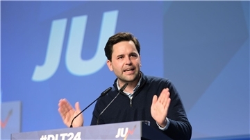 JU-Chef Johannes Winkel kritisiert die Haushaltspläne von Schwarz-Rot. (Archivfoto)