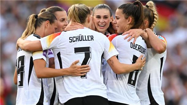 Jule Brand: Torschützin gegen Österreich