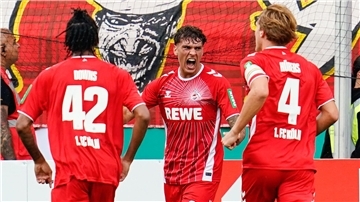 Julian Pauli hat Köln in Führung gebracht.