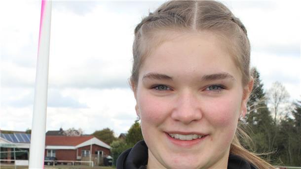 Kaja Suhrhoff (TSV Wehdel) gelang beim Speerwurf weibliche Jugend U18 mit 38,83 Metern eine ausgezeichnete Leistung.