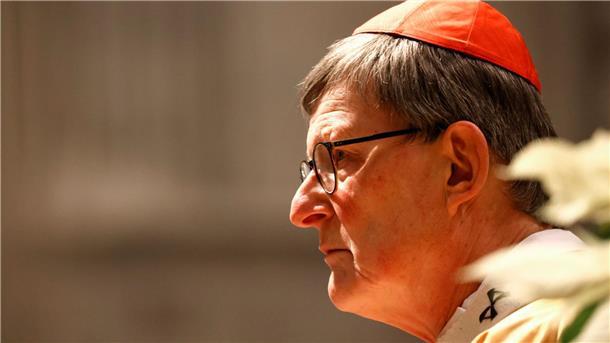 Erzbistum: Kardinal Woelki hat keinen Porno angeguckt Kardinal Rainer Maria Woelki zelebriert das Pontifikalamt im Kölner Dom.