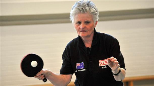 Tischtennis-Veteranin aus Bremerhaven fährt zur WM nach Oman Karin Flemke