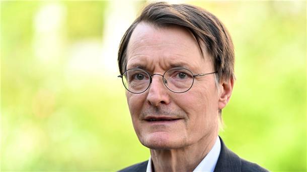 Vorsorge-Gutscheine gegen Herz-Kreislauf-Erkrankungen Karl Lauterbach (SPD), Bundesminister für Gesundheit.