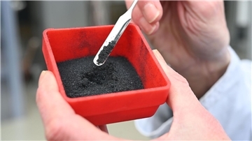 Karlsruher Institut für Technologie (KIT) hat Kohlenstoff aus der Umgebungsluft gewonnen.