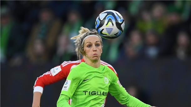 Nationalspielerin Kathrin Hendrich verlässt Wolfsburg Kathrin Hendrich sucht nach der Saison eine neue Herausforderung.