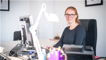 Eine Frau