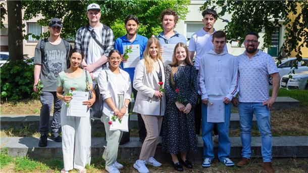 Kaufmännische Lehranstalten: Folgende Schüler:innen wurden am 28.06.2023 aus de...