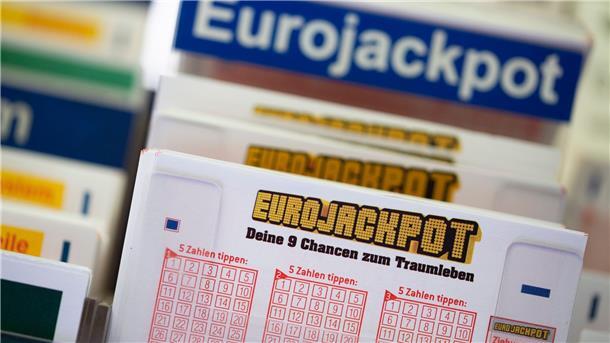 Eurojackpot wächst auf 120 Millionen Euro an Kein europäischer Lottospieler konnte am Dienstag den Jackpot knacken.