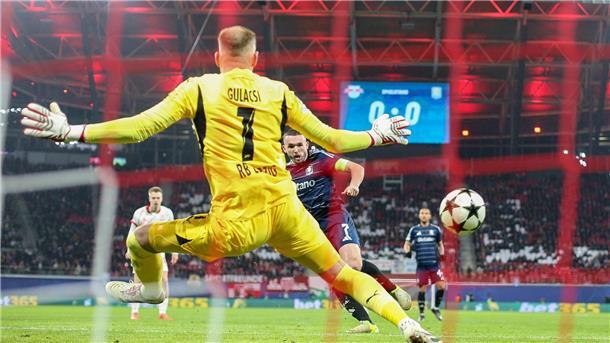 Sechste Pleite: RB Leipzig ist raus Kein guter Abend für Gulacsi und die Leipziger