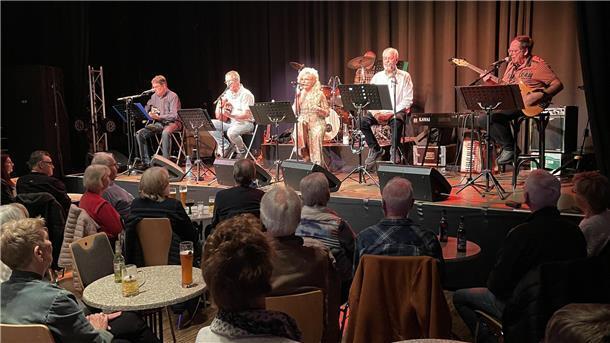 Lehrerband, EAL, Jahnhalle
