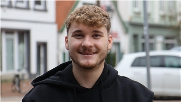 Kevin Ujvari ist mittlerweile wieder fast gesund. Er selbst spricht von einem Wunder, dass er nach so schwerer Krankheit so schnell wieder auf die Beine gekommen ist.