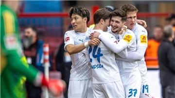 Kiel feiert den ersten Auswärtssieg der Saison. 