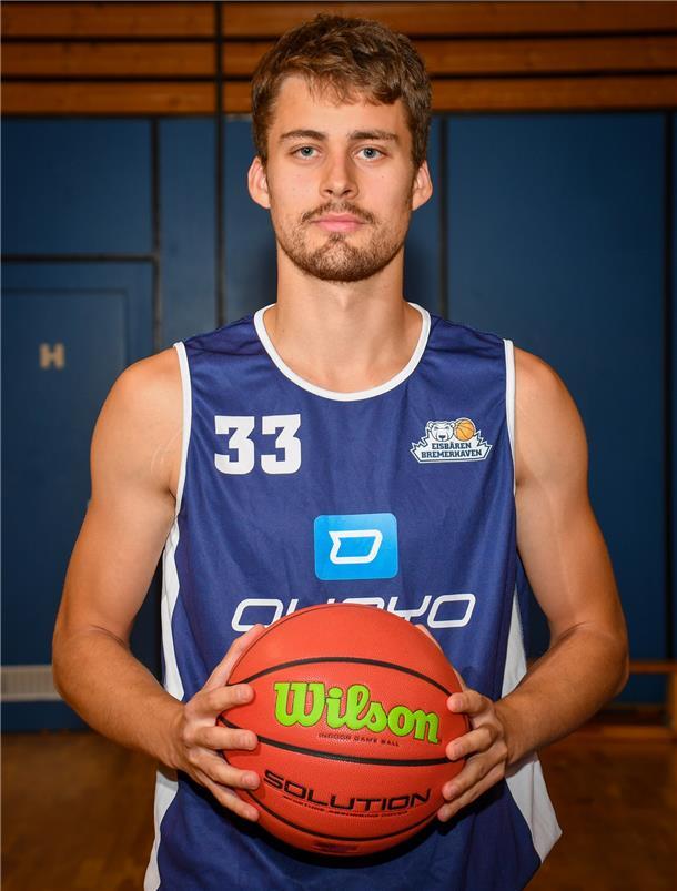 Klavs Krastins vor dem ersten Training der Eisbären-Basketballer vor der Pro A-Serie.