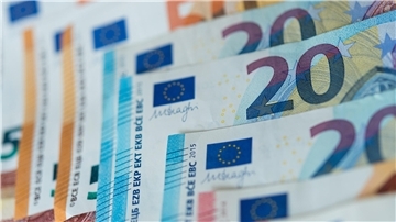 Kleine Scheine, denn das große Geld ist nach dem Urteil zum Bundeshaushalt für viele Bereiche nicht mehr da.