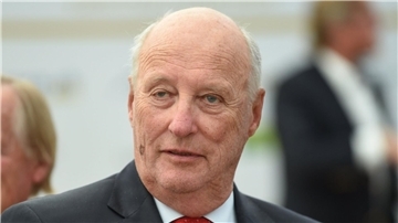 König Harald wird am norwegischen Nationalfeiertag dem Kinderumzug vom Balkon des Schlosses aus zuwinken.