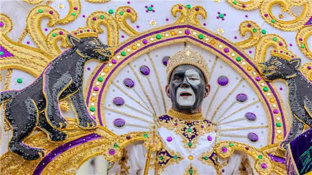 Tausende beim Karneval in New Orleans König Zulu 2024 Melvin Labat beim Mardi Gras in New Orleans.